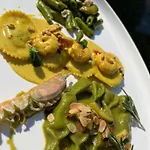 Kingfish Restaurant & Boutique Willa *