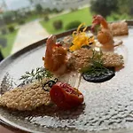 Kingfish Restaurant & Boutique Willa Patok