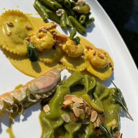 Kingfish Restaurant & Boutique Вилла *