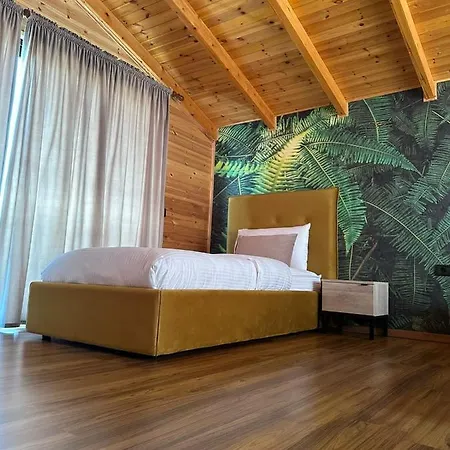 Kingfish Restaurant & Boutique Villa