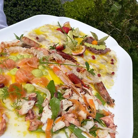 Kingfish Restaurant & Boutique