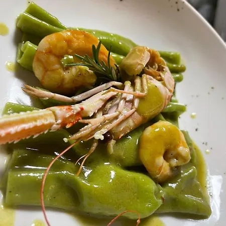 Kingfish Restaurant & Boutique Villa Patok