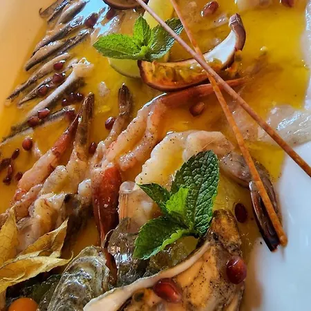 Kingfish Restaurant & Boutique * Patok