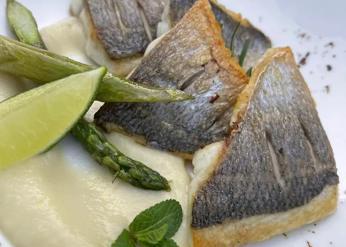 Kingfish Restaurant & Boutique Villa Patok